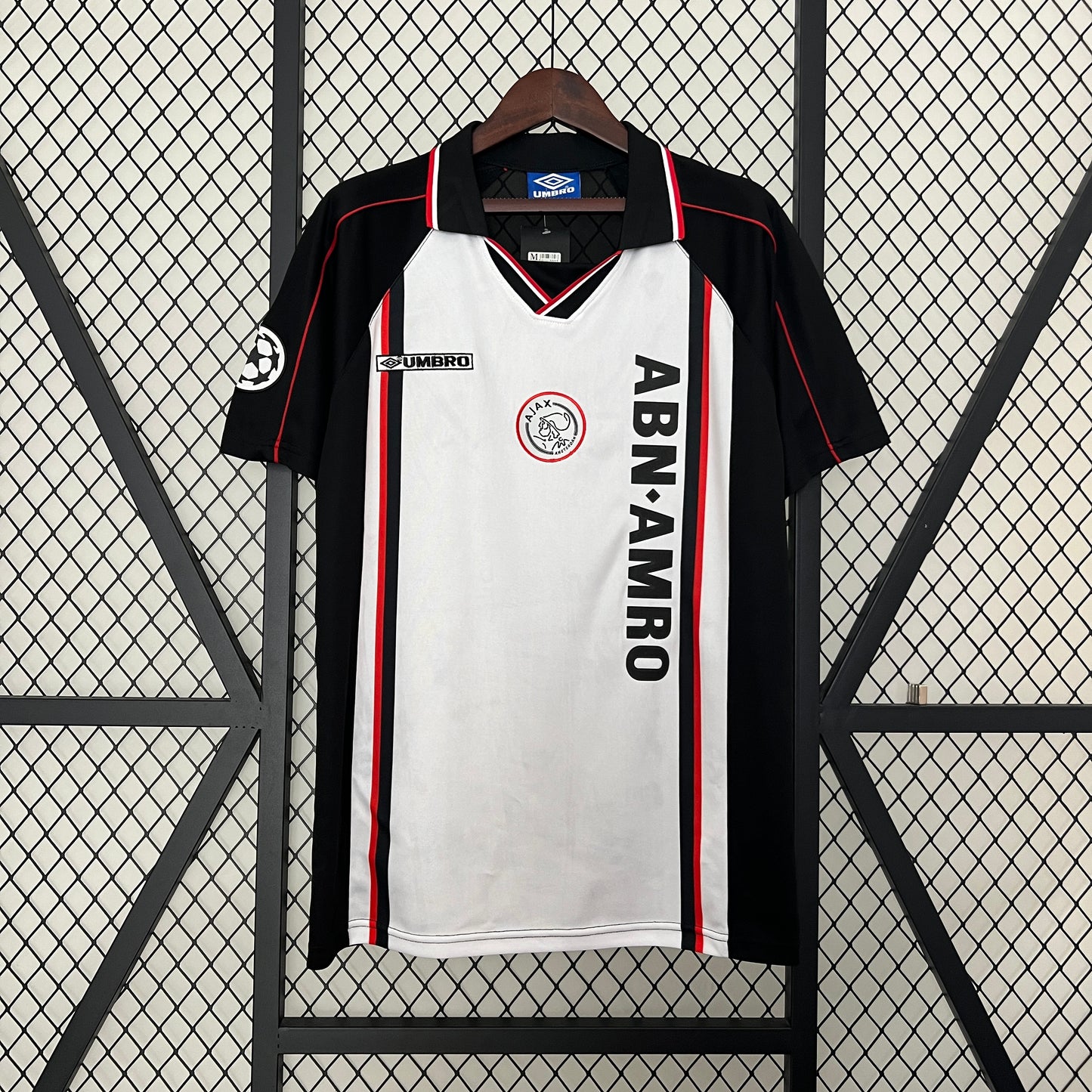 AJAX VISITA 98-99
