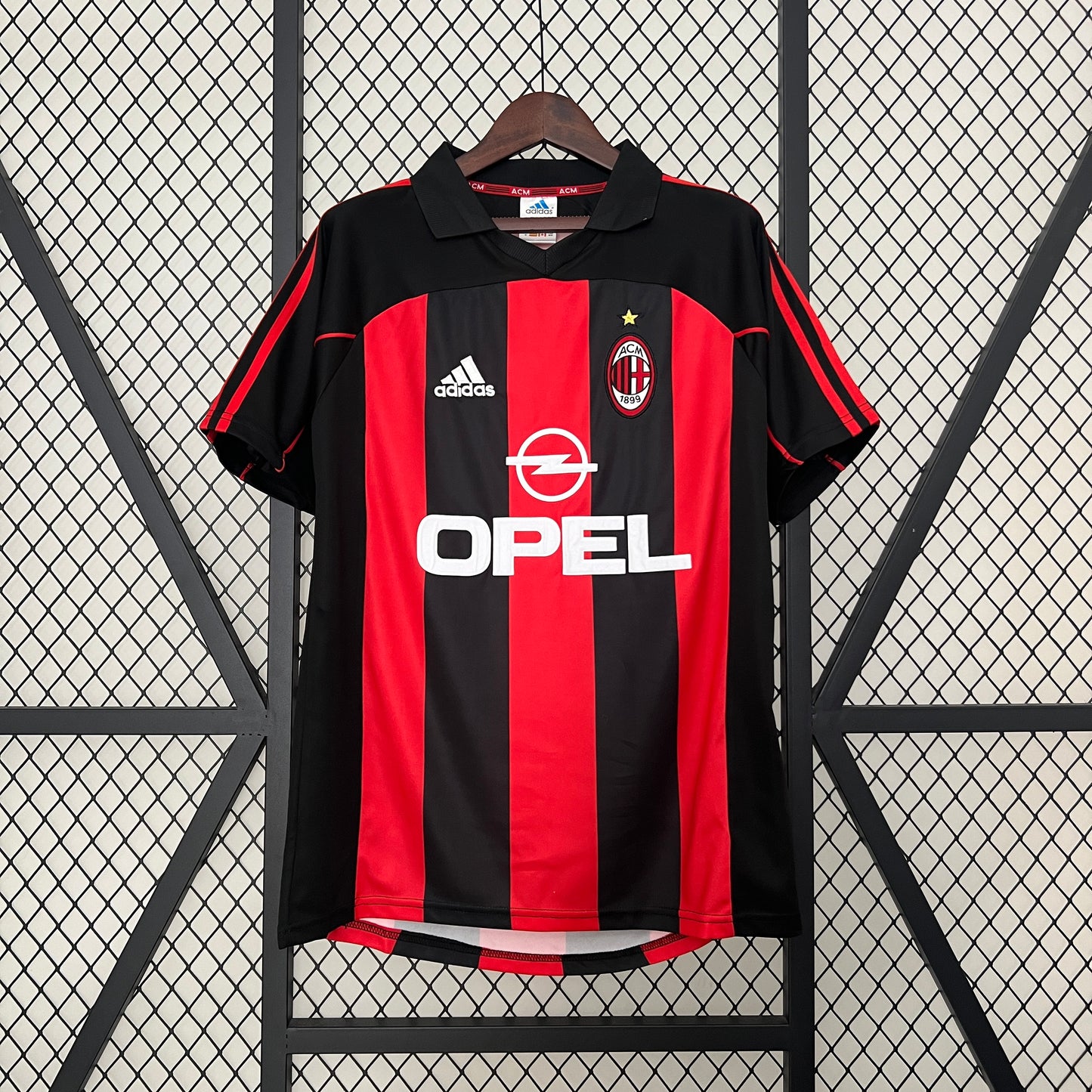 AC MILAN LOCAL RETRO 01-02