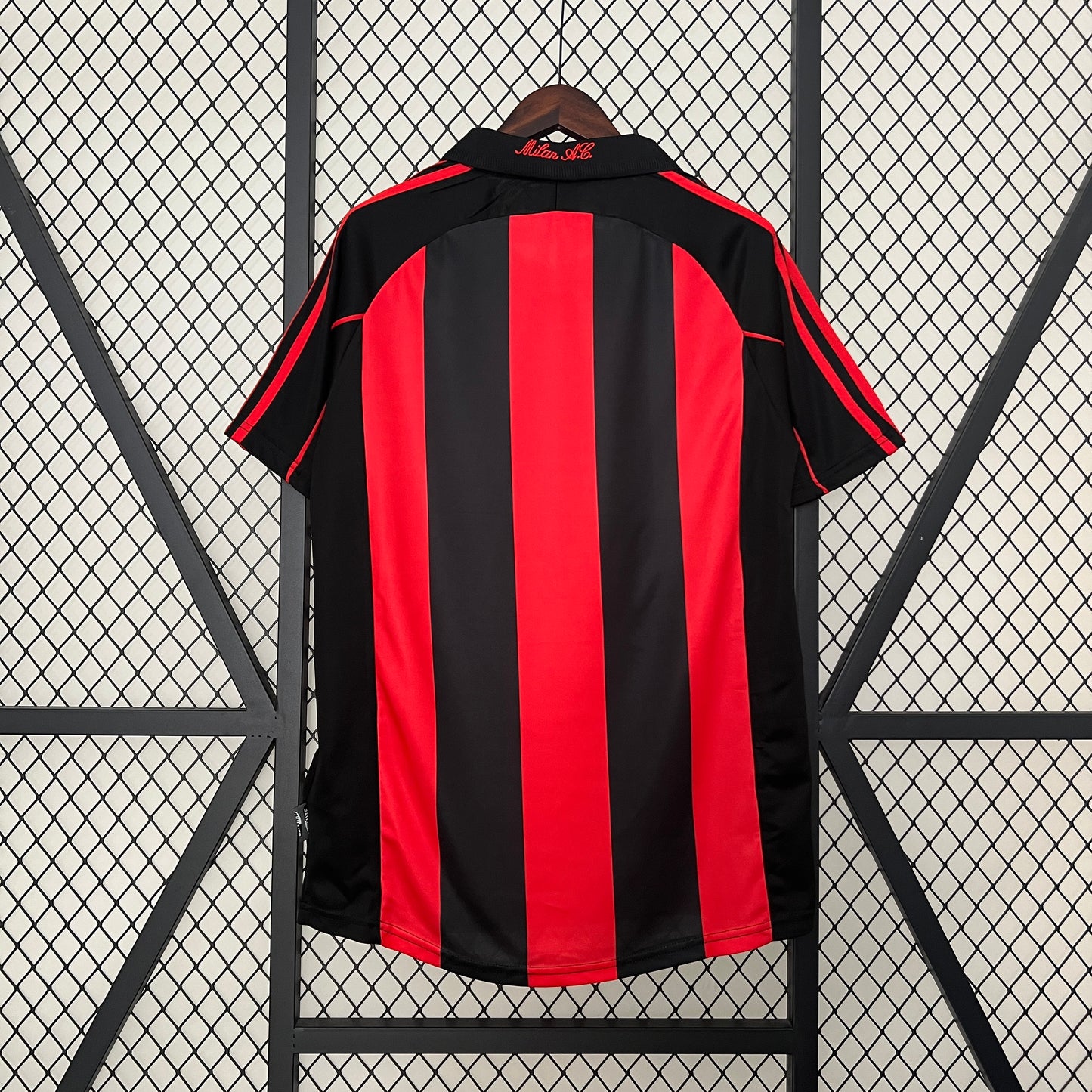 AC MILAN LOCAL RETRO 01-02