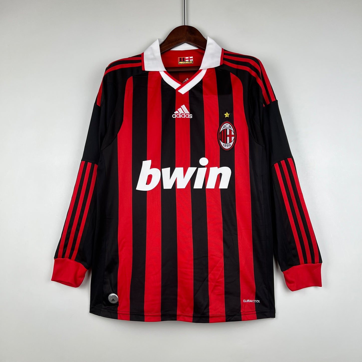 AC MILAN LOCAL RETRO 09-10