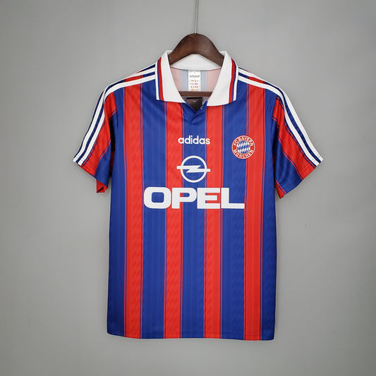 BAYERN VISITA 95-97