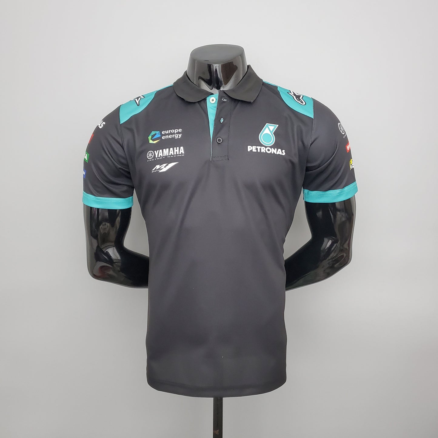 Mercedes Yamaha