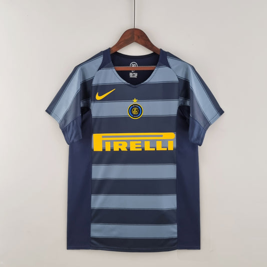 INTER MILAN TERCERA RETRO 04-05