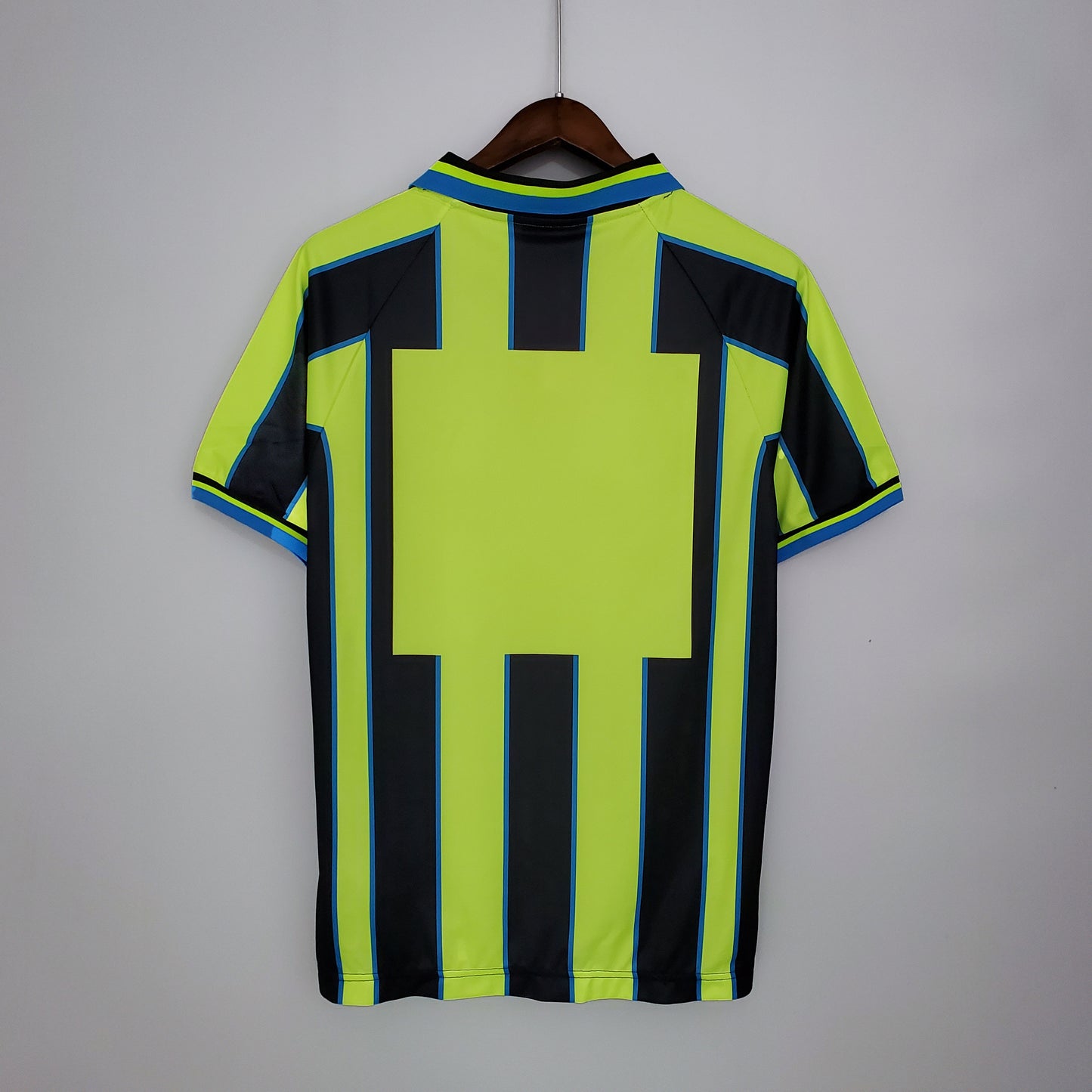 MANCHESTER CITY VISITA RETRO 98-99