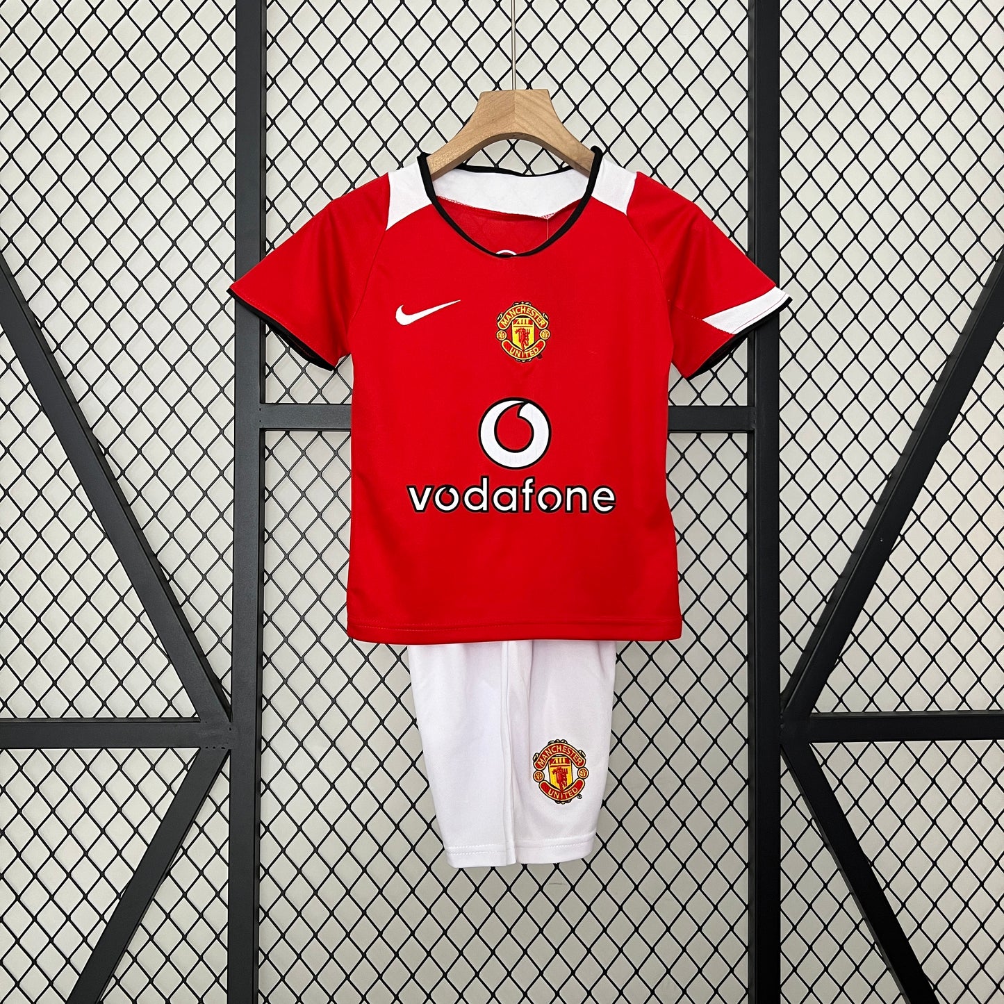 MANCHESTER UNITED LOCAL NIÑO 05-06