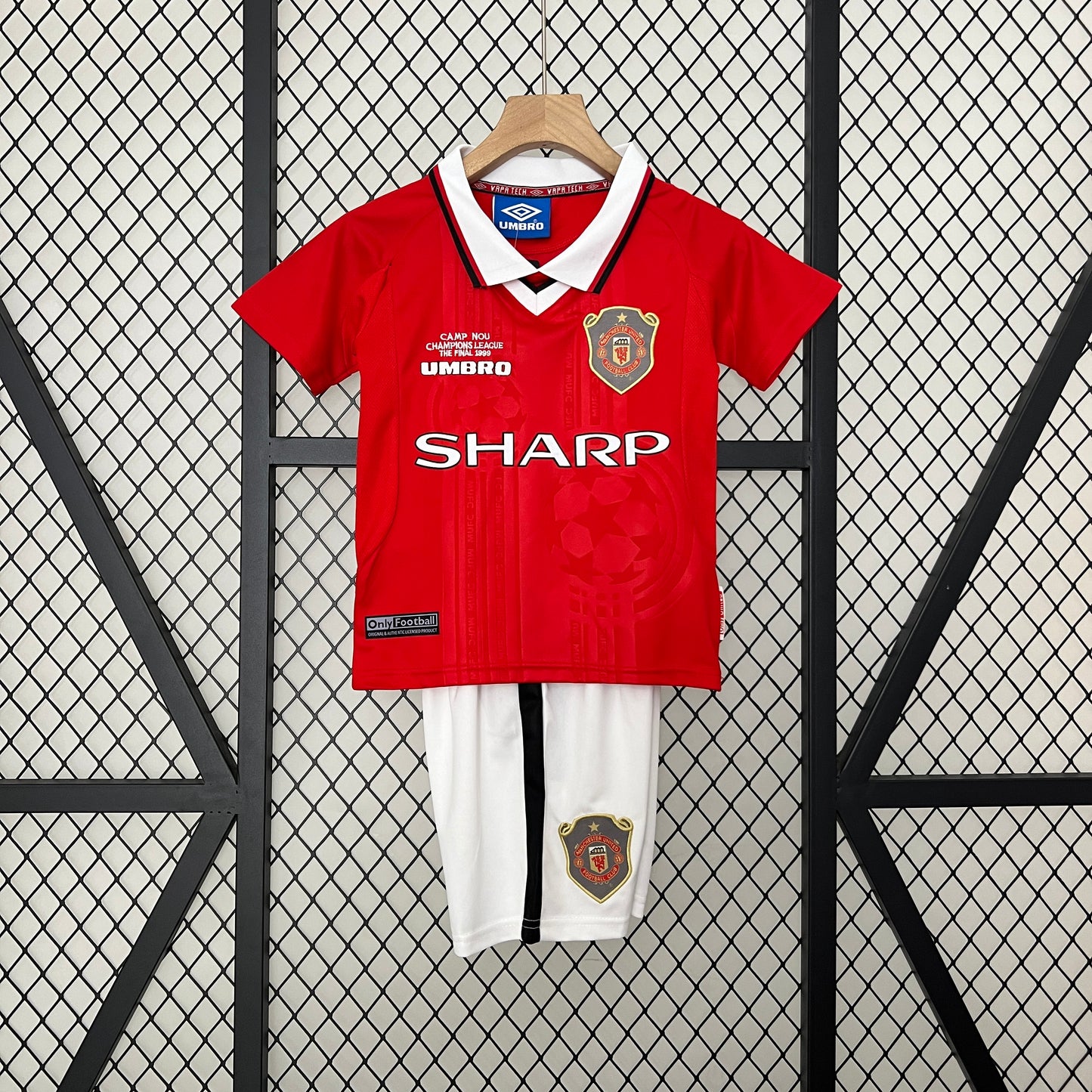 MANCHESTER UNITED LOCAL NIÑO 99-00