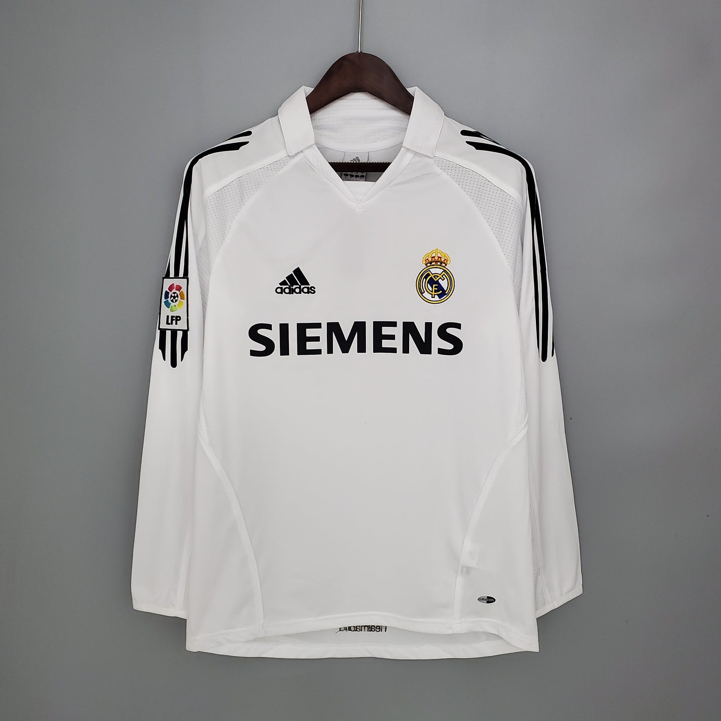 REAL MADRID 05-06 LOCAL