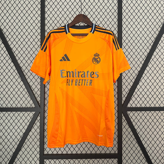 REAL MADRID VISITA VERSIÓN FAN