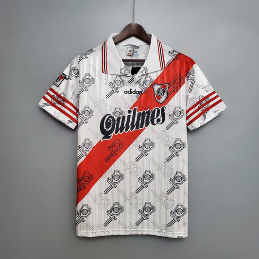 RIVER PLATE 95-96 LOCAL