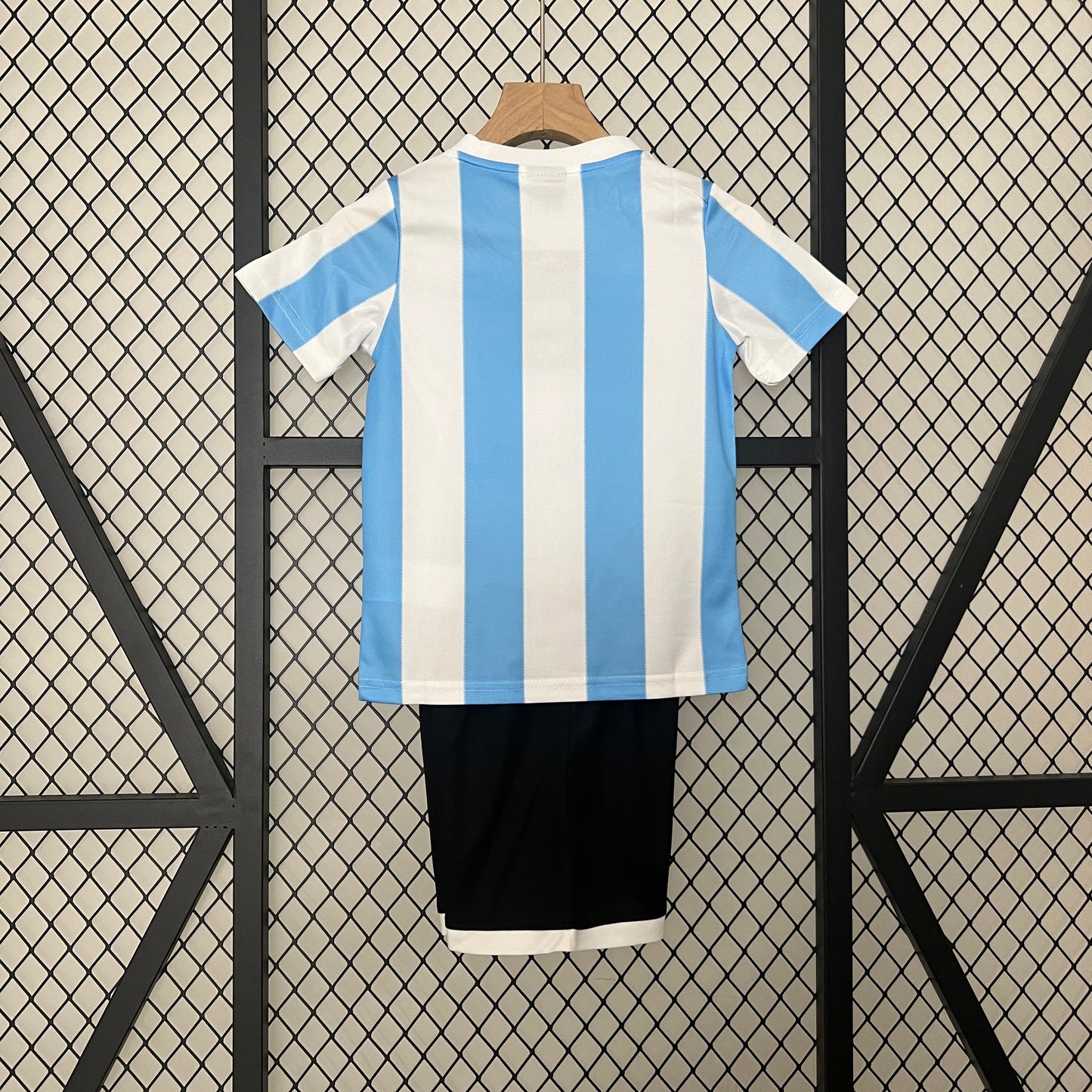 ARGENTINA RETRO NIÑO LOCAL 1986