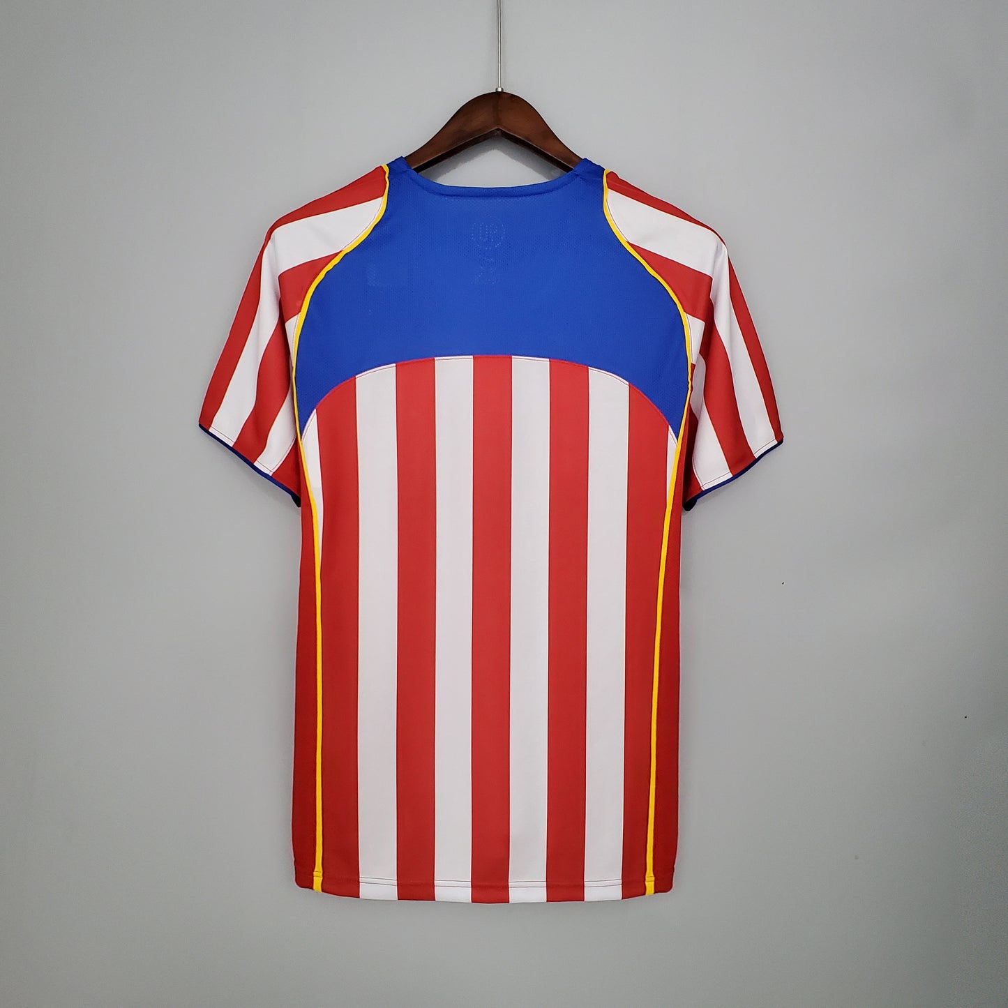 ATLÉTICO MADRID 04-05 LOCAL