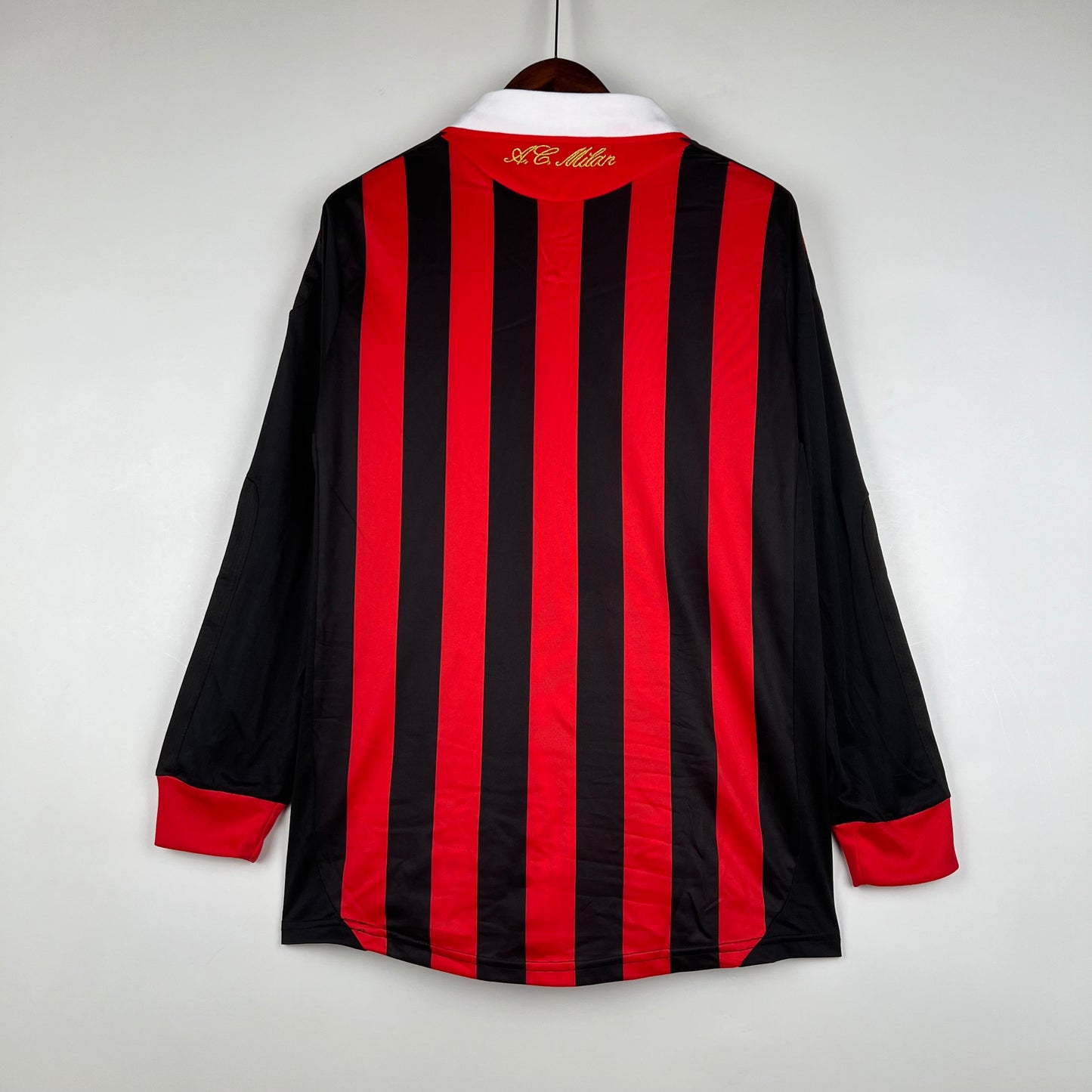 AC MILAN LOCAL RETRO 09-10