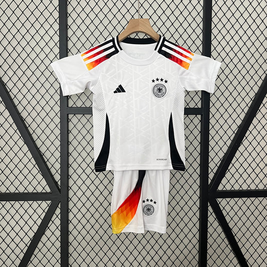 ALEMANIA RETRO LOCAL NIÑOS 2024
