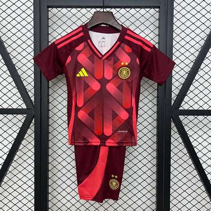 ALEMANIA RETRO VISITA NIÑOS 2025