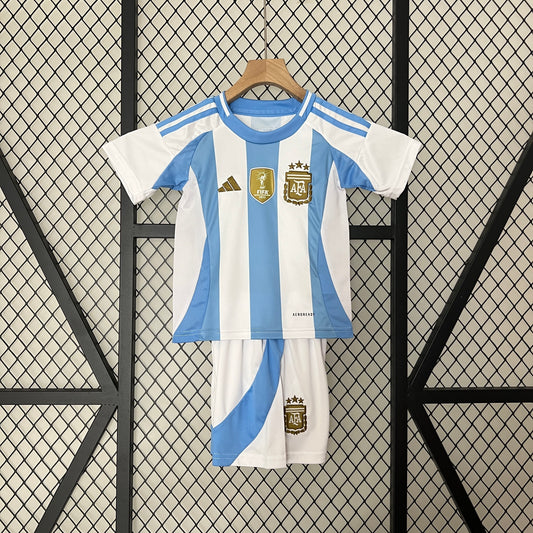 ARGENTINA RETRO NIÑO LOCAL 2024