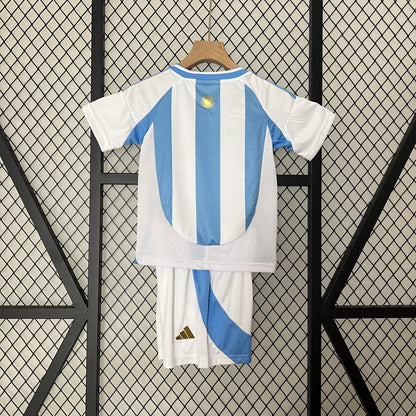 ARGENTINA RETRO NIÑO LOCAL 2024