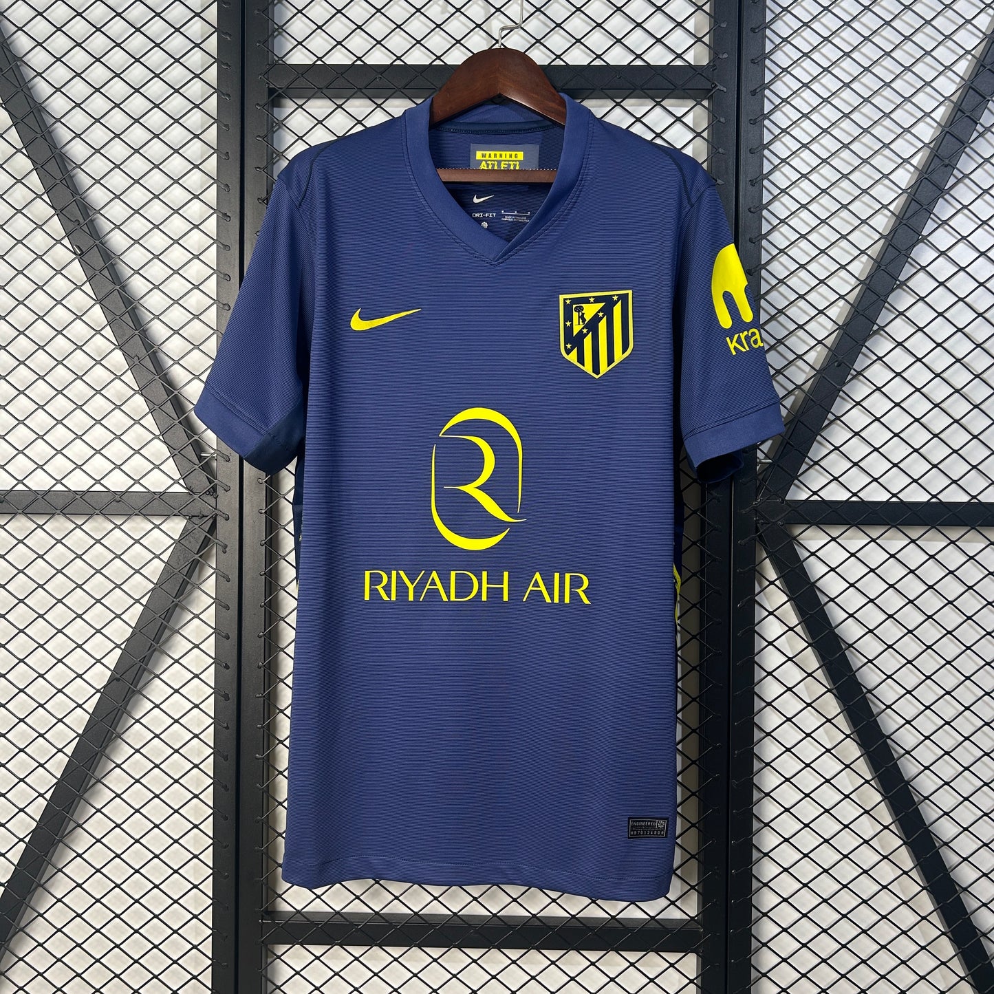 ATLÉTICO MADRID VISITA VERSIÓN FAN 25-26