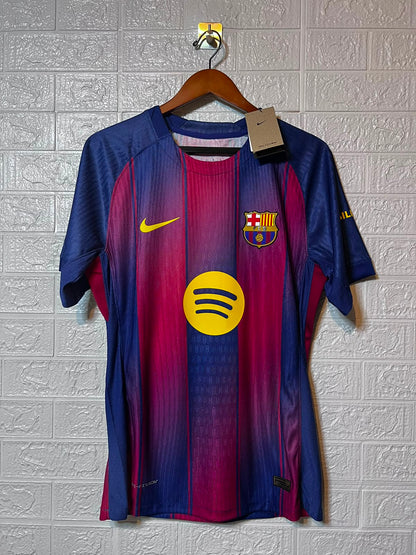 Barcelona local 25-26 versión jugador Lamine Yamal