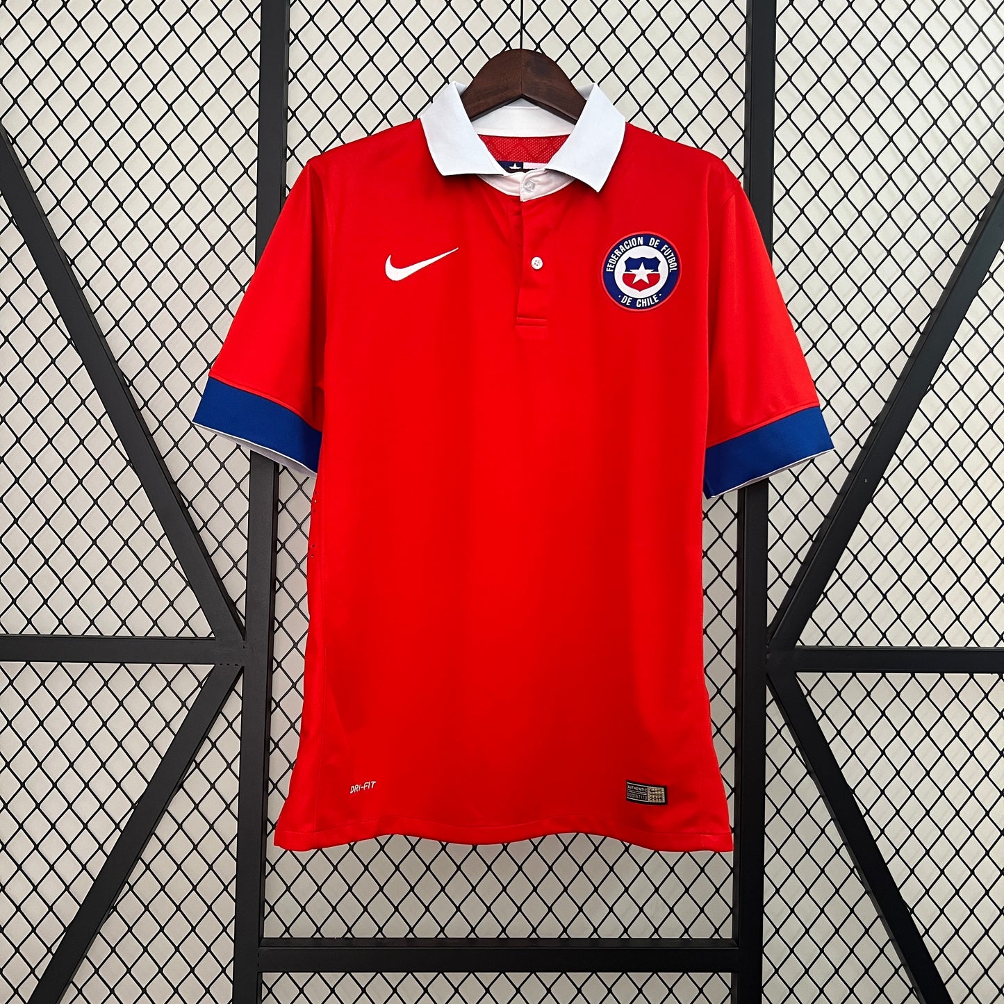 CHILE RETRO LOCAL 15-16