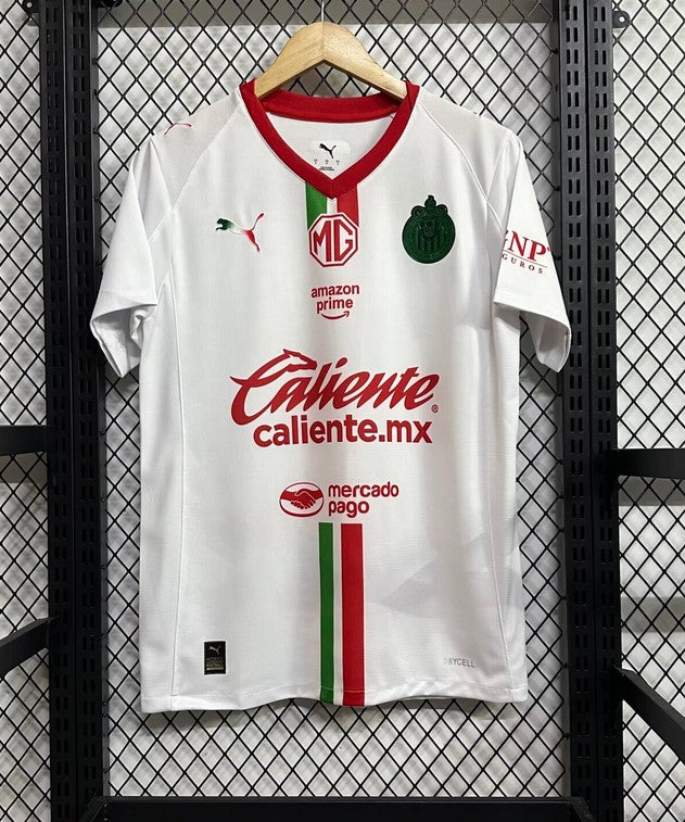 CHIVAS FAN VISITA 25-26