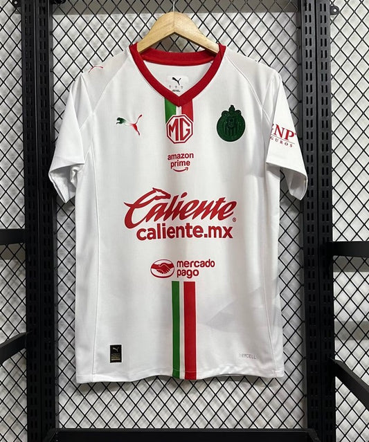 CHIVAS FAN VISITA 25-26
