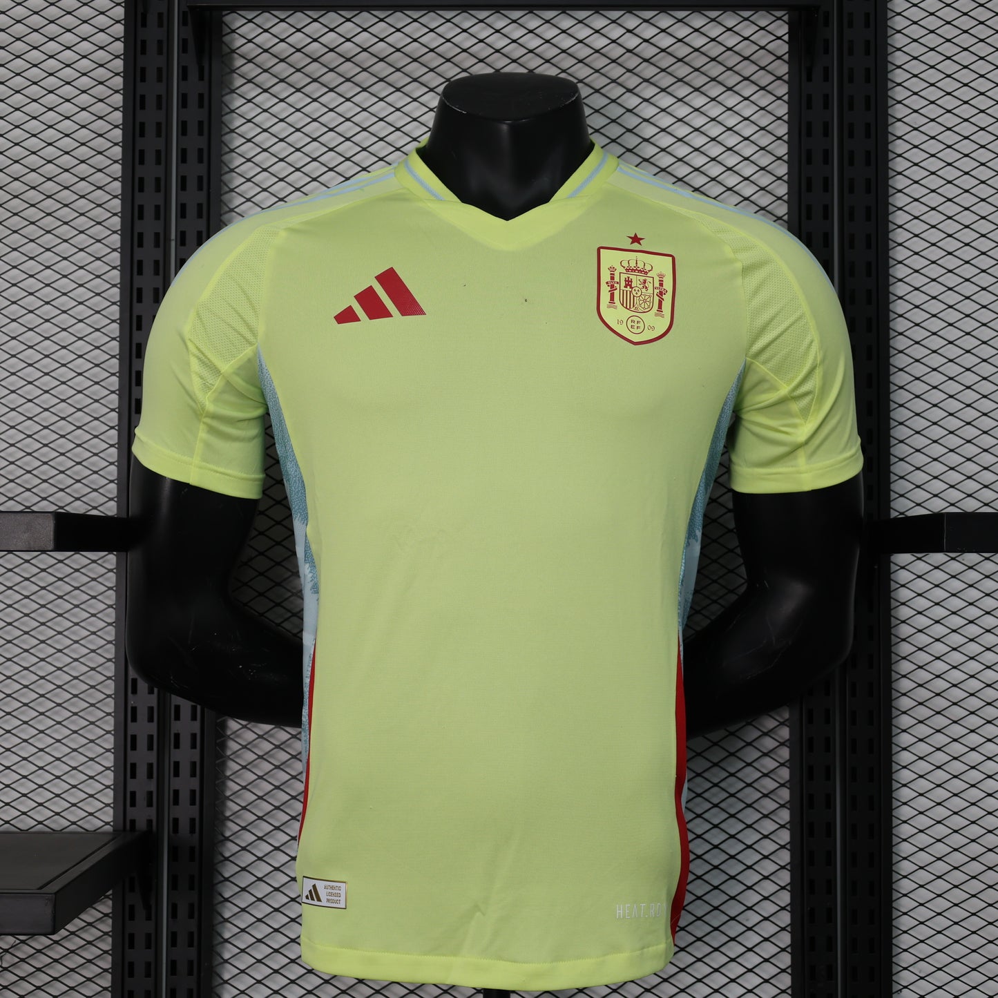 ESPAÑA JUGADOR VISITA 2024