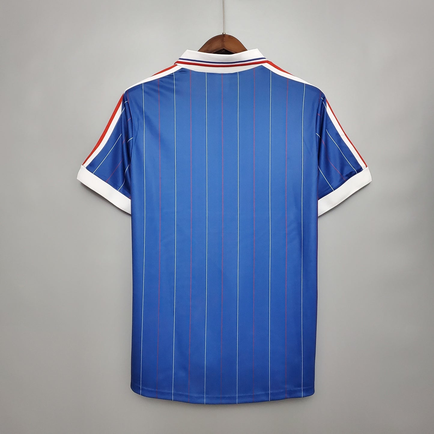 FRANCIA RETRO LOCAL 1982