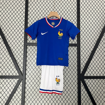 FRANCIA NIÑO LOCAL 2024
