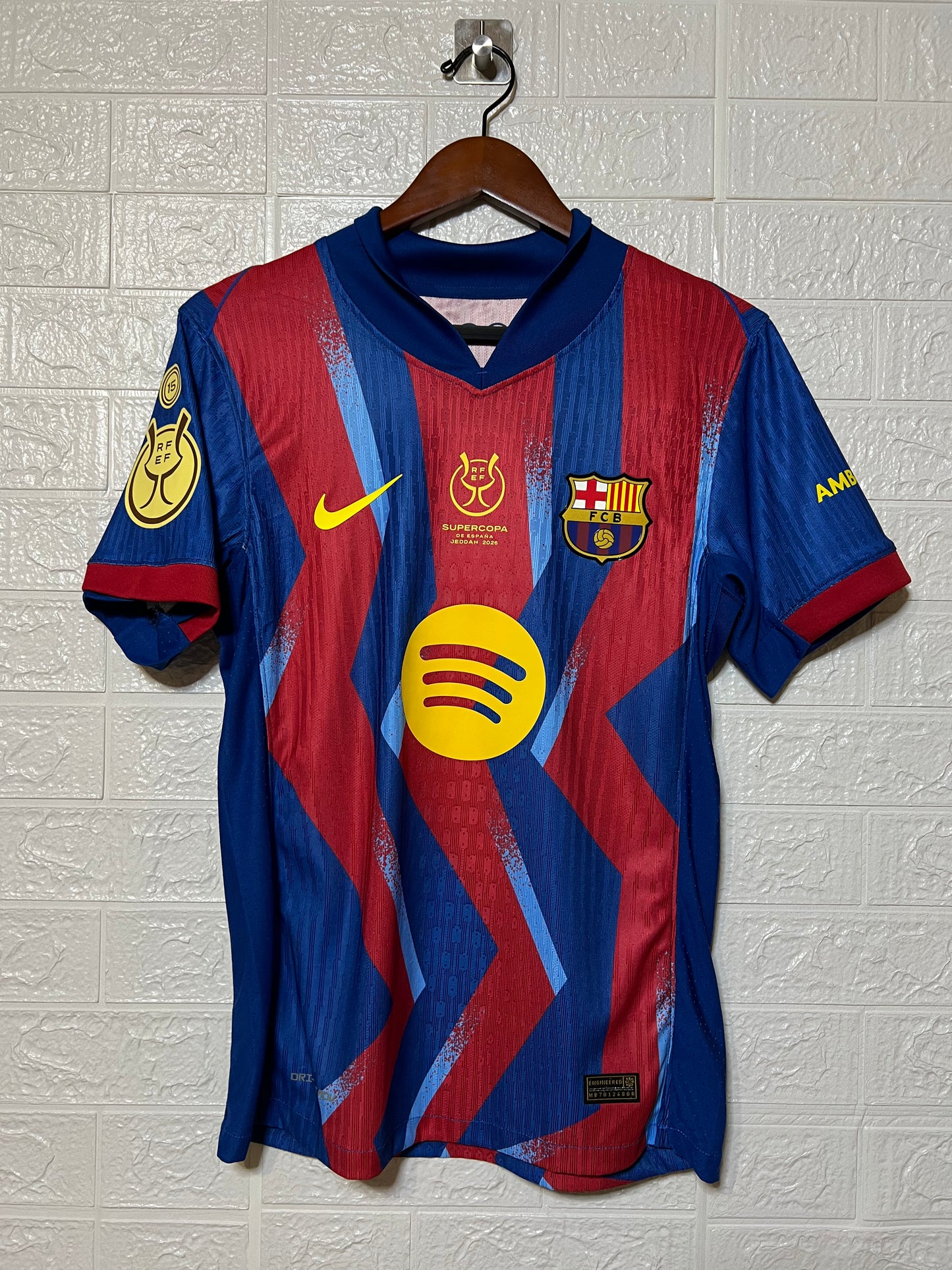 Barcelona 25-26 versión jugador supercopa Rapinha