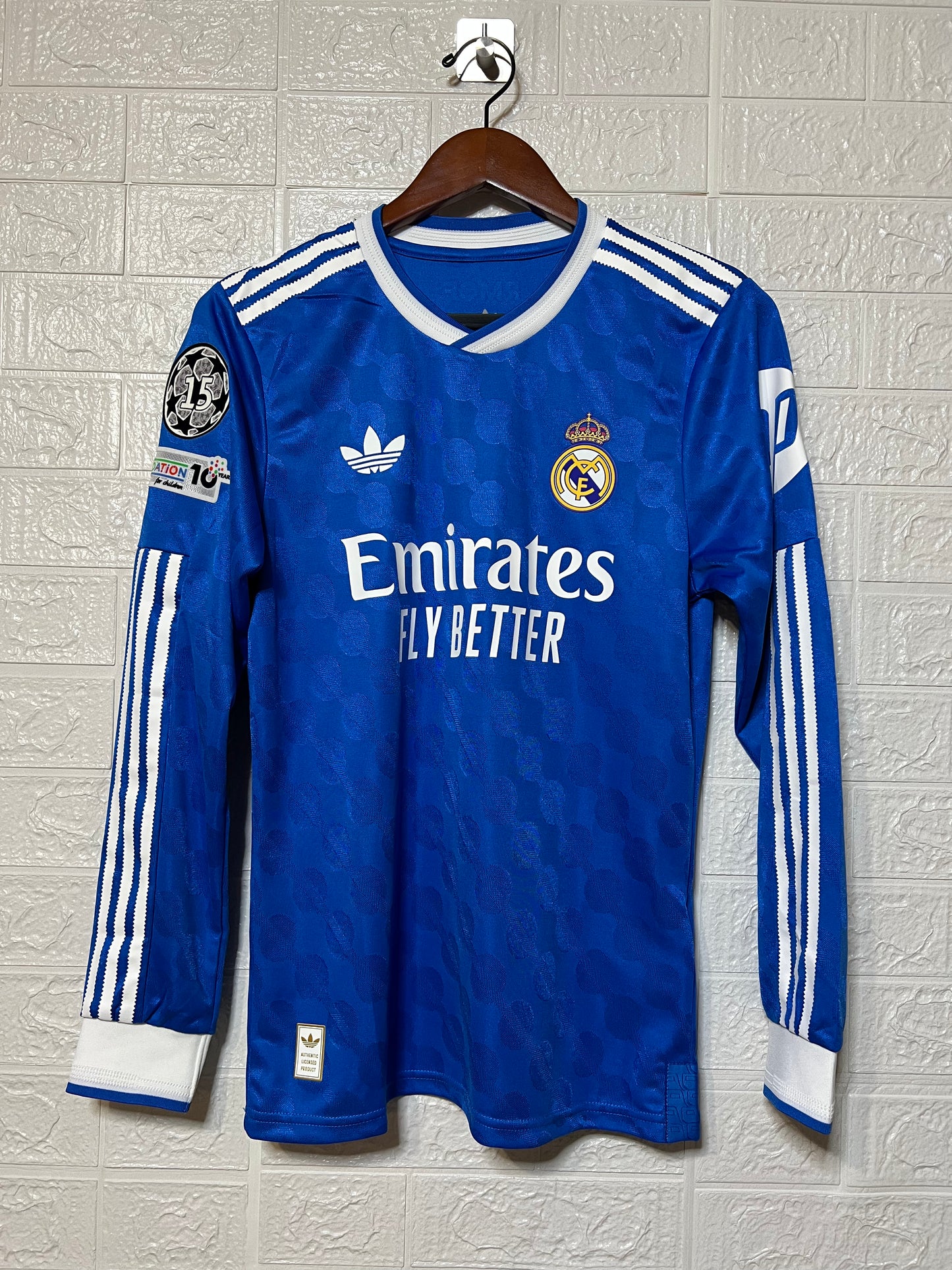 Real Madrid 25-27 tercera Arda Guler manga larga