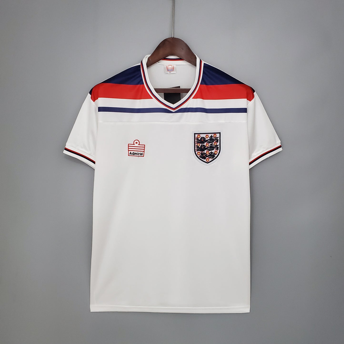 INGLATERRA RETRO LOCAL 1982