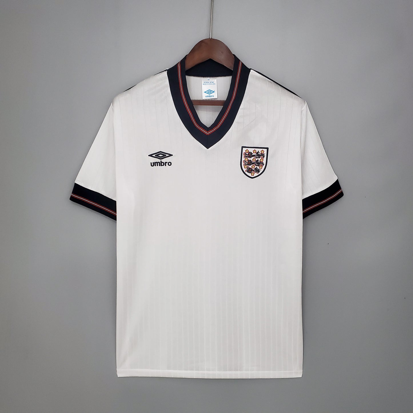 INGLATERRA RETRO LOCAL 84-87