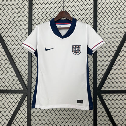 INGLATERRA MUJER RETRO LOCAL 2024