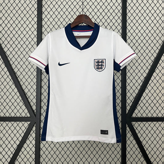 INGLATERRA MUJER RETRO LOCAL 2024