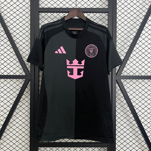 INTER MIAMI VISITA FAN 2025
