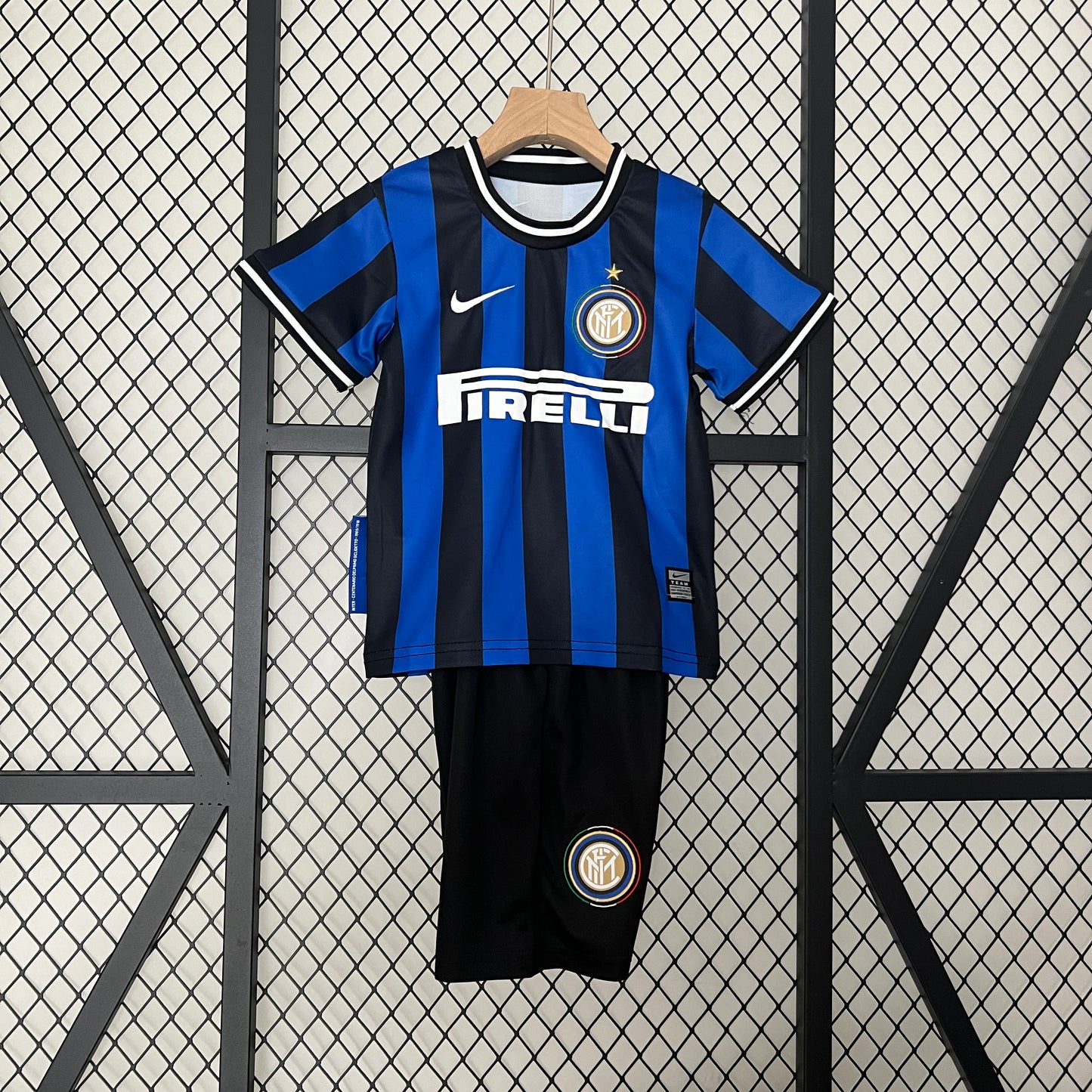 INTER MILAN LOCAL NIÑO 09-10