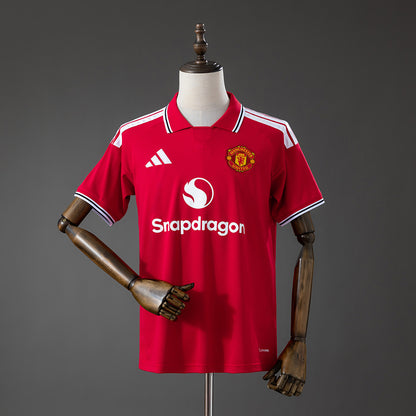 MANCHESTER UNITED FAN LOCAL 26-27