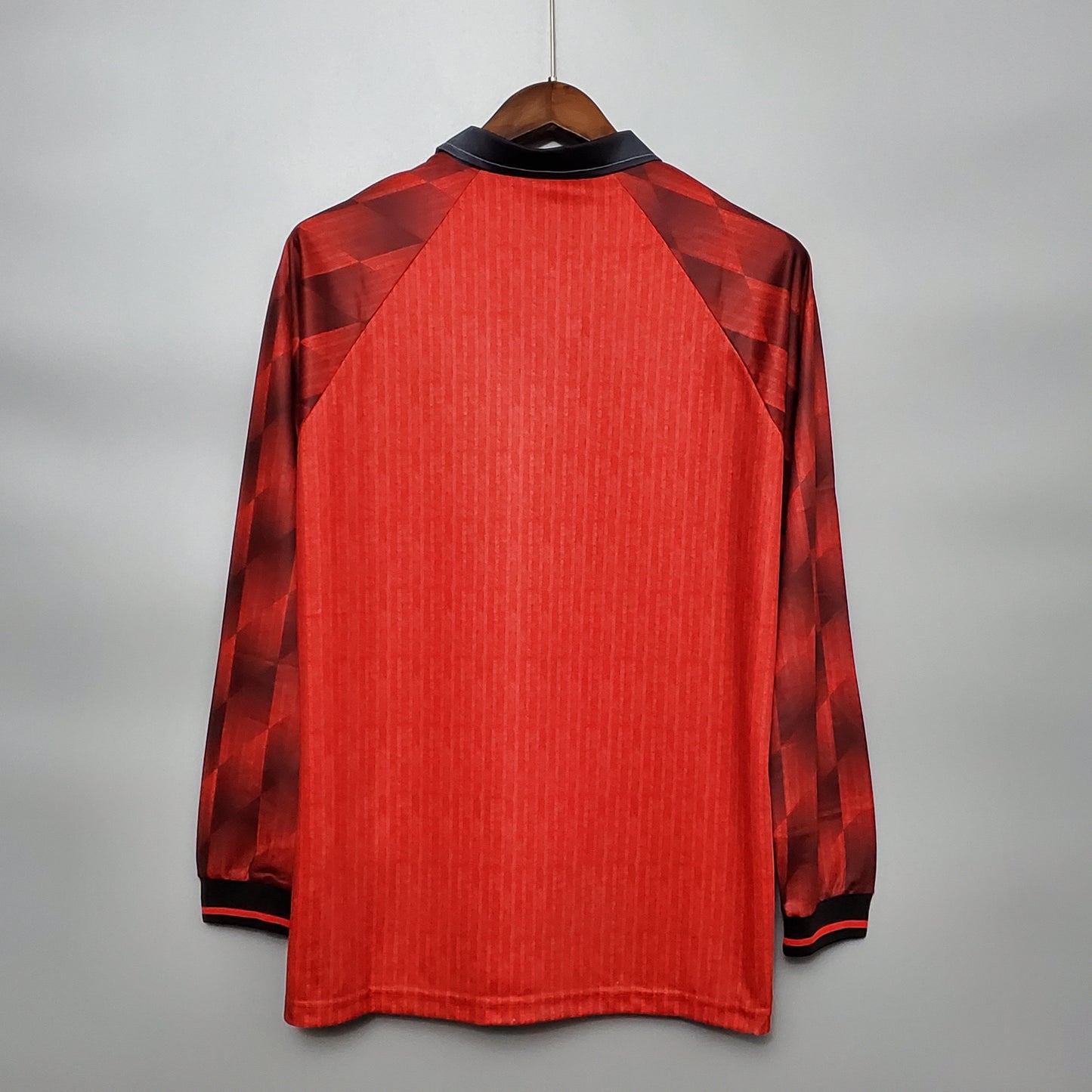 MANCHESTER UNITED LOCAL RETRO 96-98