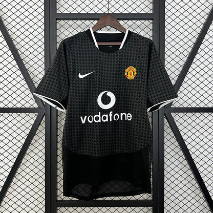 MANCHESTER UNITED VISITA RETRO 03-05
