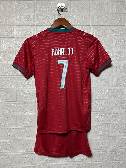 Portugal local 2026 niño Ronaldo