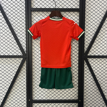 PORTUGAL NIÑO RETRO LOCAL 2025