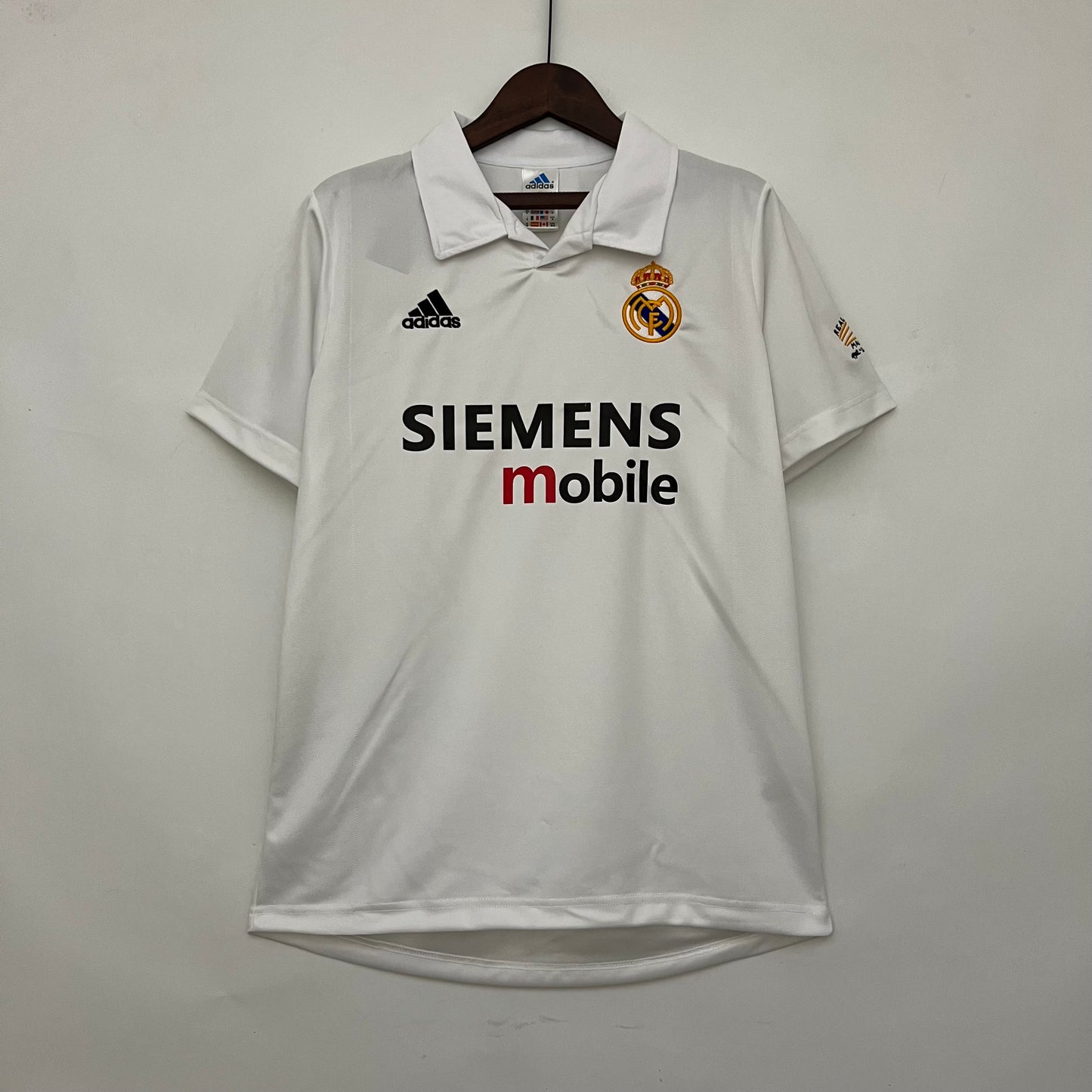 REAL MADRID 02-03 LOCAL