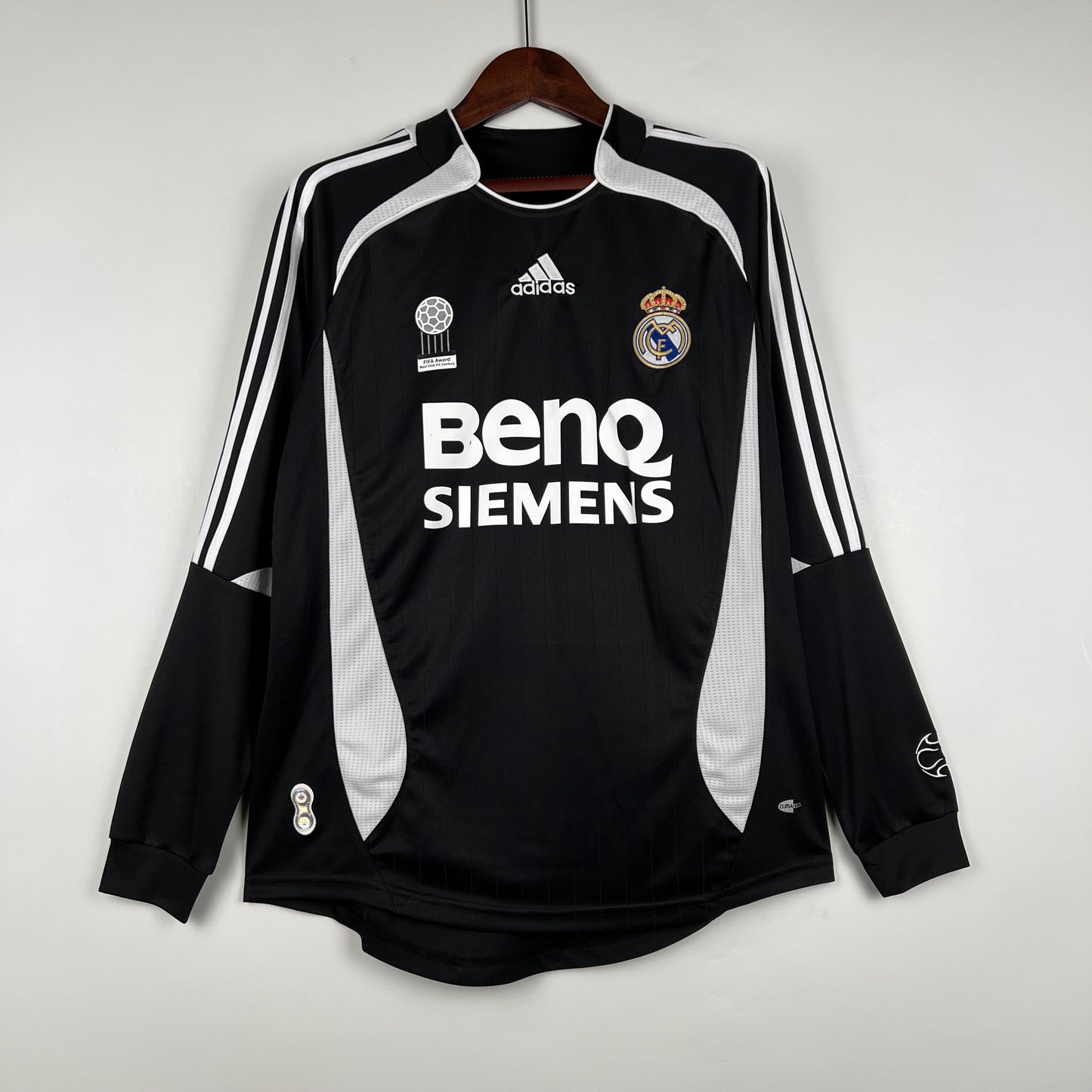 REAL MADRID 06-07 LOCAL