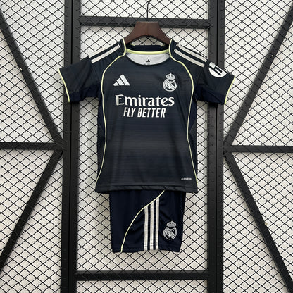 REAL MADRID VISITA 25-26 NIÑO