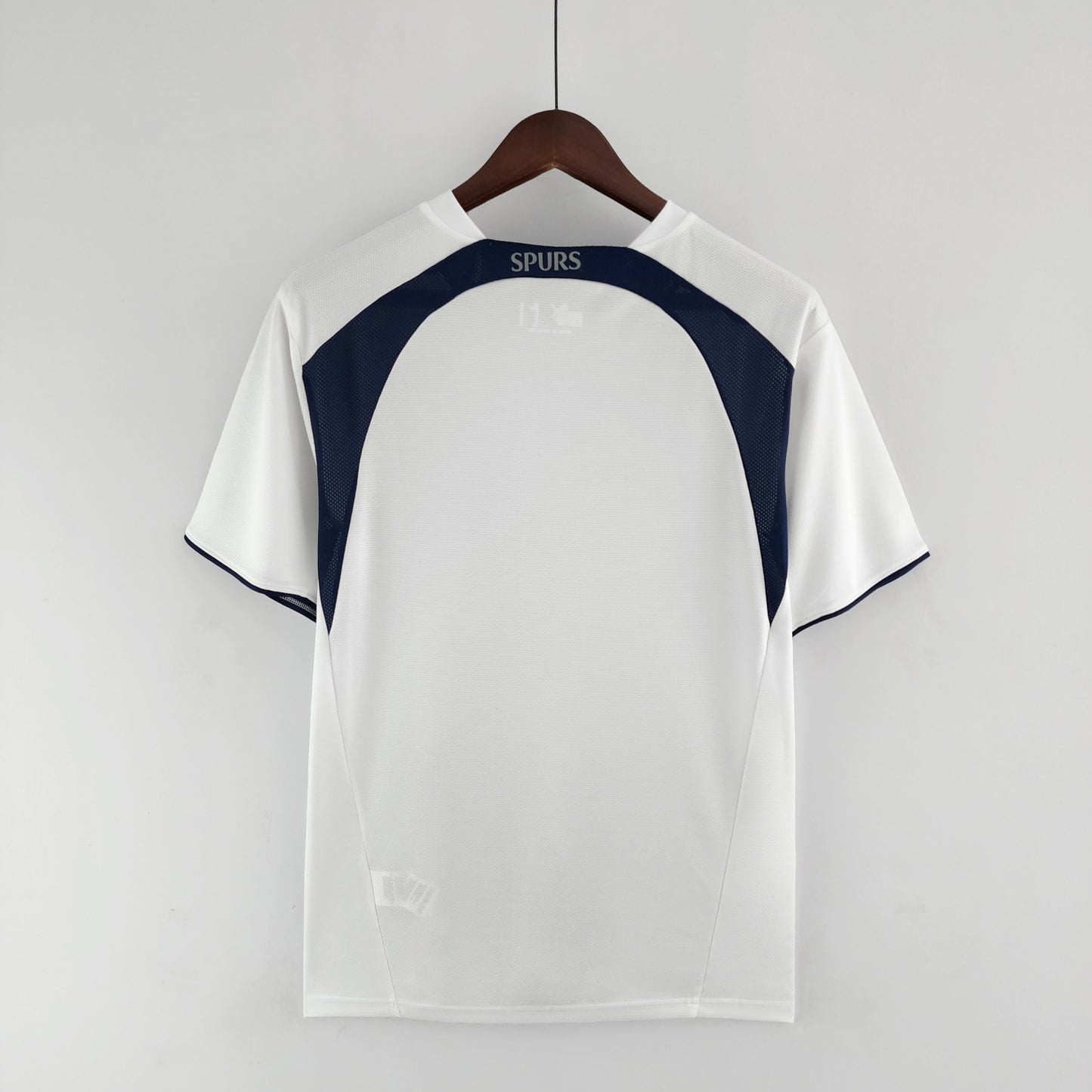 TOTTENHAM LOCAL RETRO 06-07