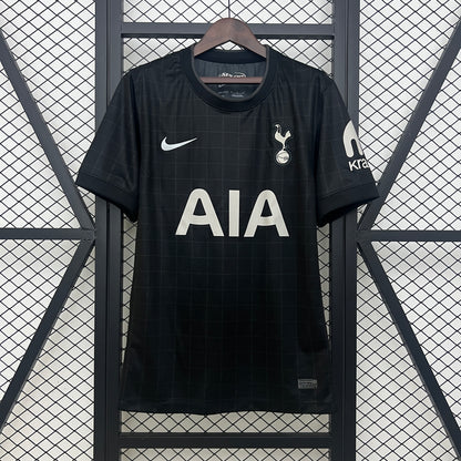 TOTTENHAM VISITA FAN 25-26