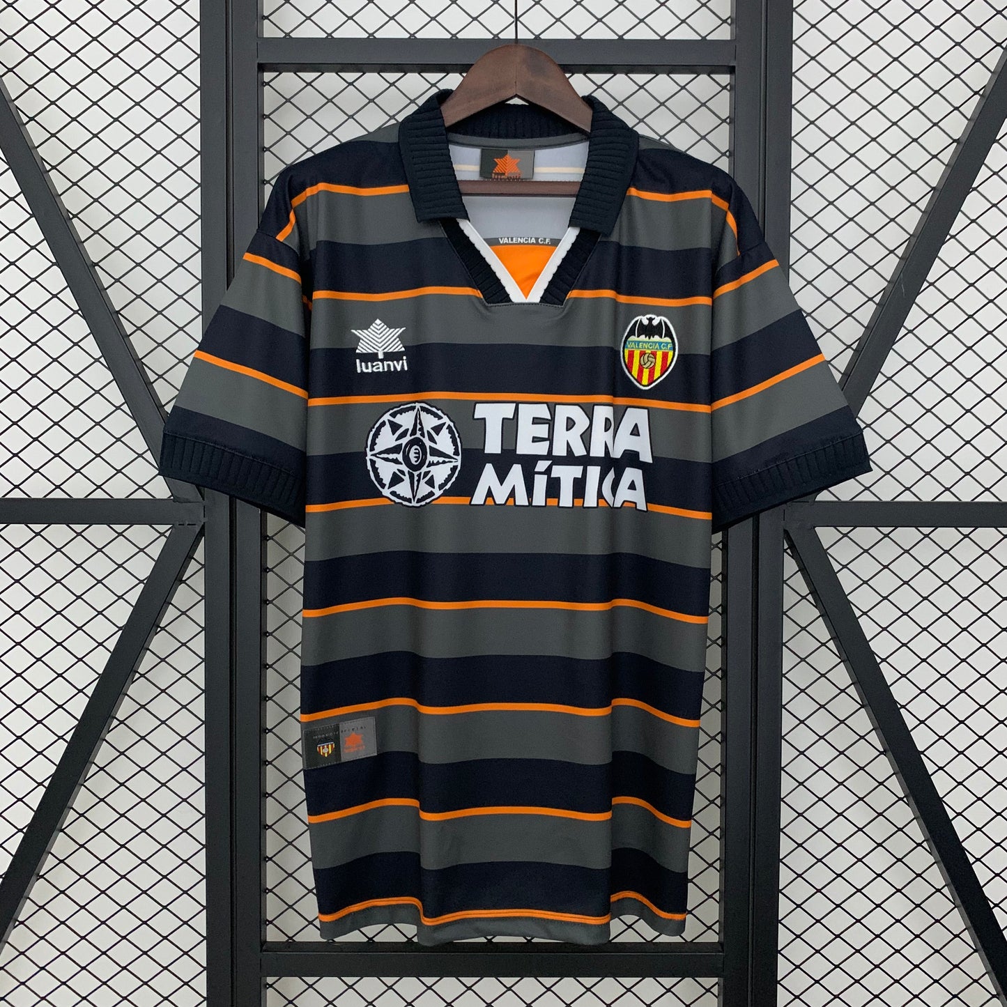 VALENCIA TERCERA RETRO 99-00