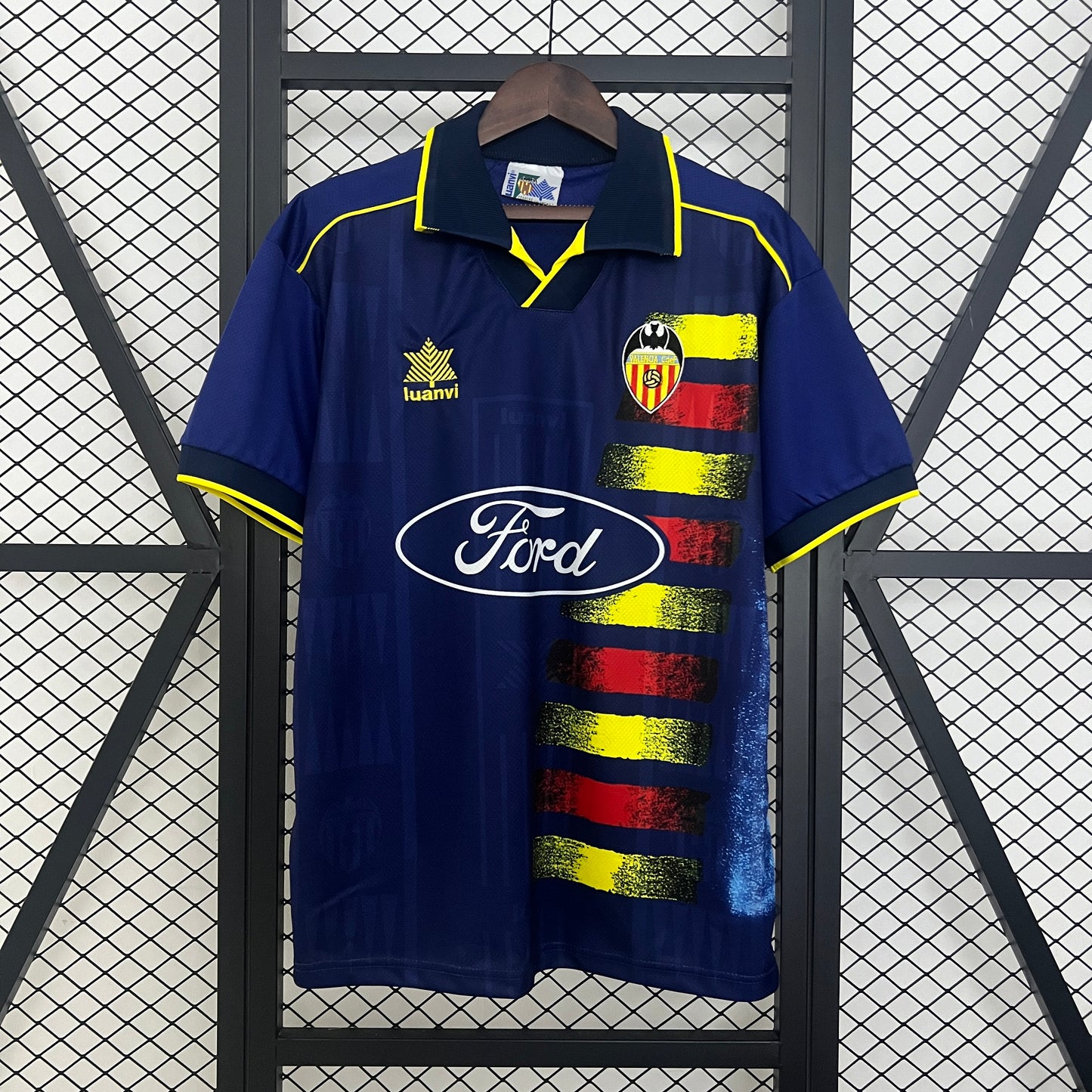 VALENCIA VISITA RETRO 96-97