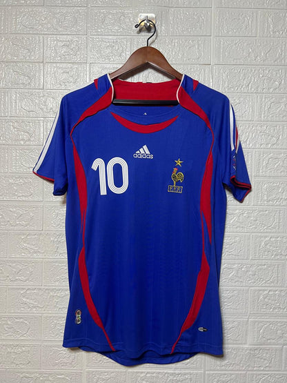 Francia RETRO local 2006